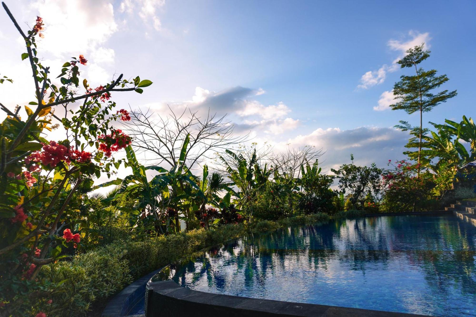 Arya Resort Nusa Penida Toyapakeh エクステリア 写真